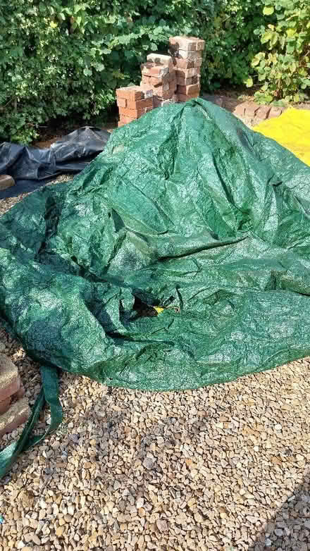 Photo of free large table cover (Flitton MK45) #1