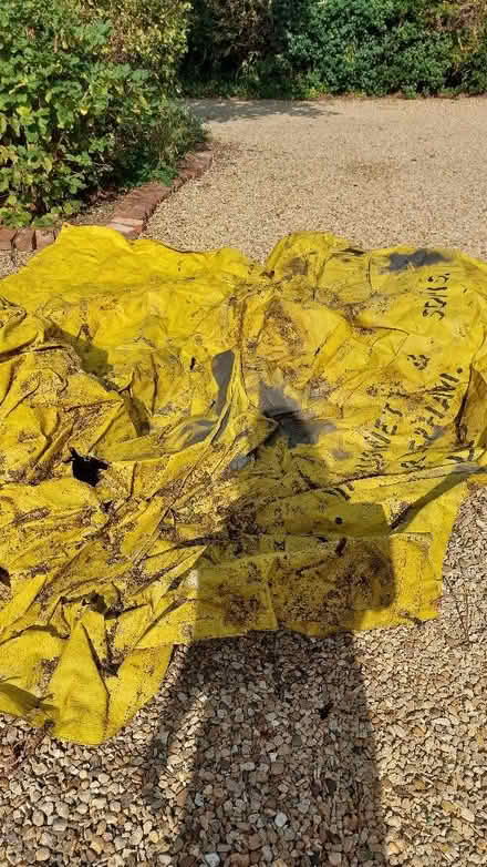 Photo of free tarpaulin (Flitton MK45) #1