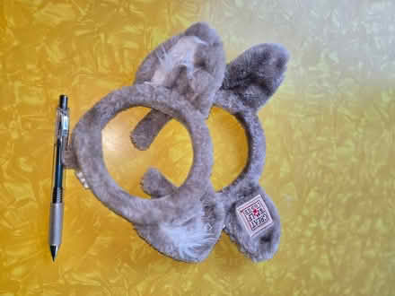 Photo of free Wolf ears (Maple Leaf / Northgate) #1