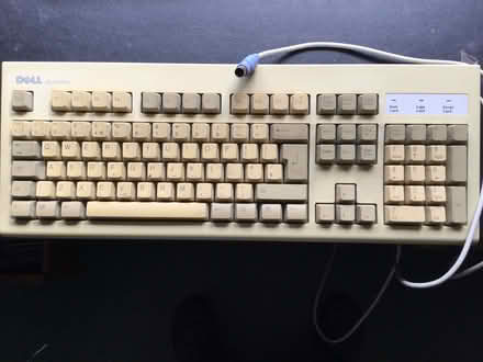 Photo of free Computer keyboard old style PS/2 plug NOT USB (Putnoe MK41) #1