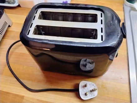 Photo of free Small Toaster (Southampton SO16) #2