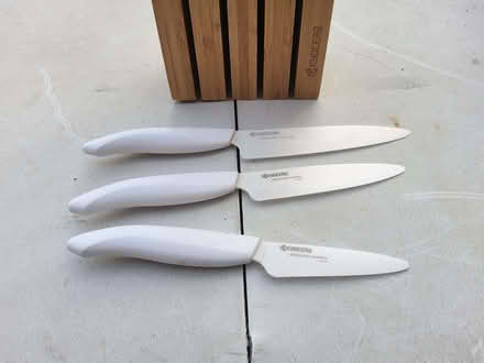 Photo of free Knife block and ceramic knives. (Wigmore HR6) #2