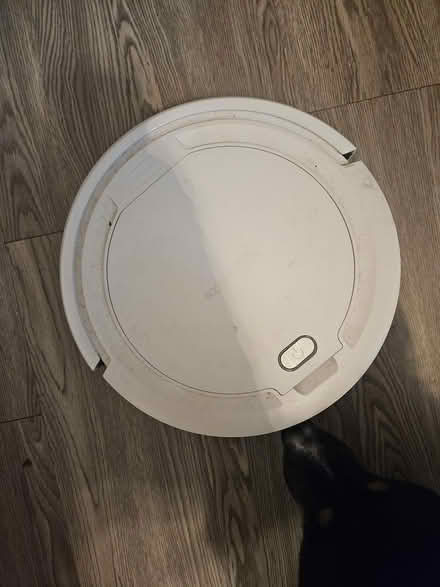 Photo of free Robot vac (Frederick MD 21703) #4