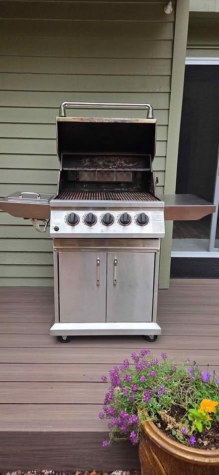 Photo of free Ducane Stainless Grill (Off Farmington Road/Beaverton) #1