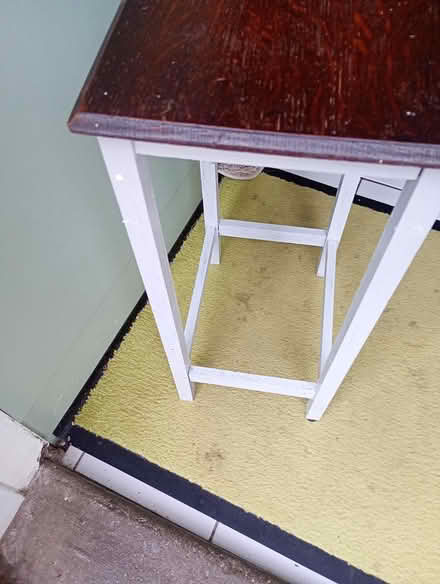 Photo of free Side table/ plant stand (Cowley Oxford OX4 2TL) #3