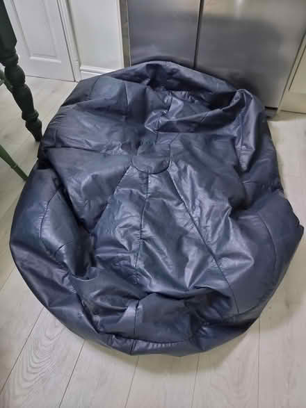 Photo of free Huge bean bag (Radley OX14) #1