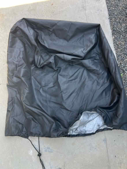 Photo of free Round outdoor cover (Hawthorne) #1