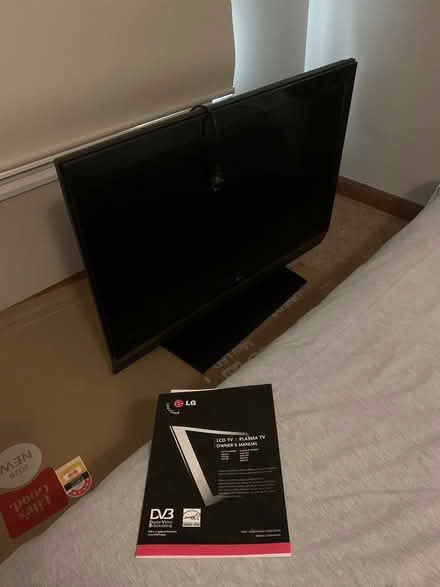Photo of free 43inch plasma tv (Riverside) #1