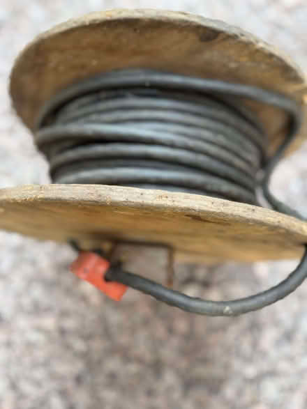 Photo of free ESAB Arc Welder and extension cable (Loughborough LE11) #4