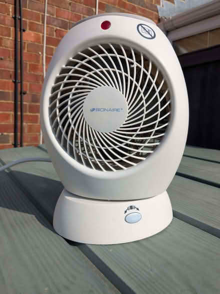 Photo of free Electric fan heater (Barming Heath ME16) #1