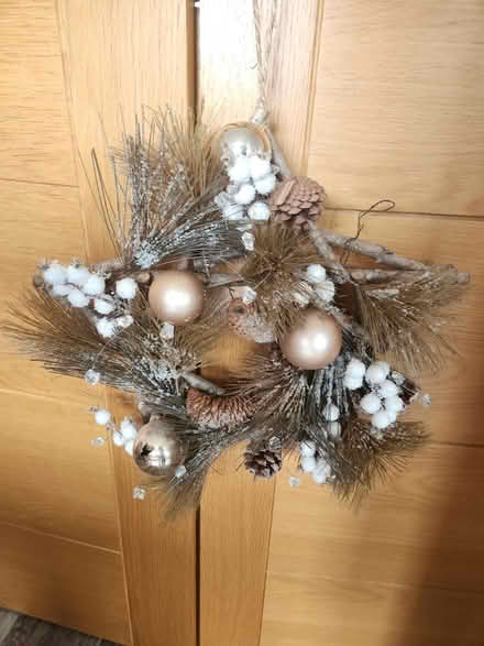 Photo of free Christmas wreath (Liversedge, West Yorkshire) #2