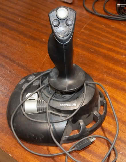 Photo of free Microsoft SideWinder 2 Joystick (Western Park LE3) #1