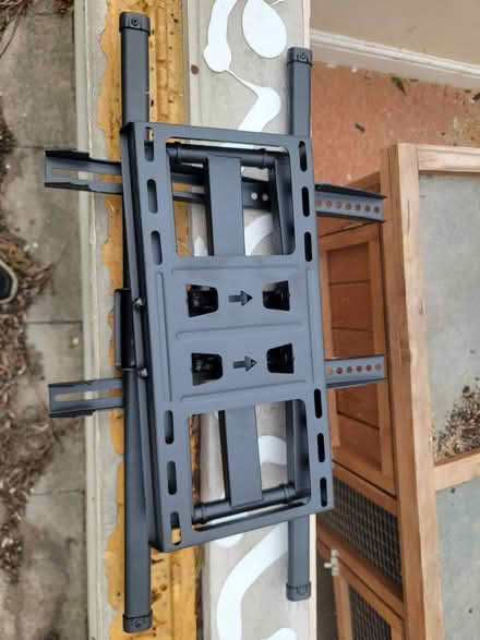 Photo of free Large TV Bracket (Othery TA7) #1