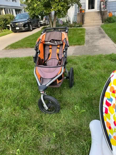 Photo of free Stroller and baby rocker (Lombard) #1