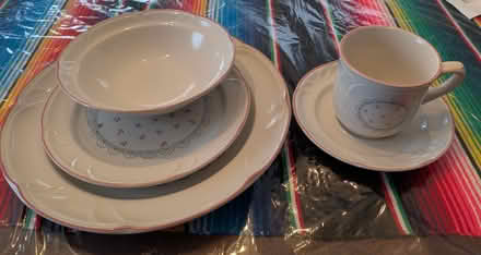 Photo of free dinnerware set (Anna st in Teaneck) #1
