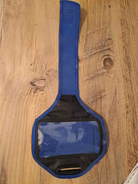 Photo of free Running phone arm band. (Lower Walkley S6) #1