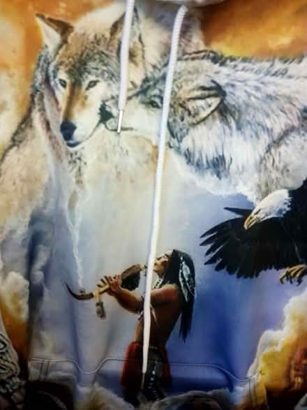 Photo of free Indian wolves hoodie xxl (Bd47jf) #1