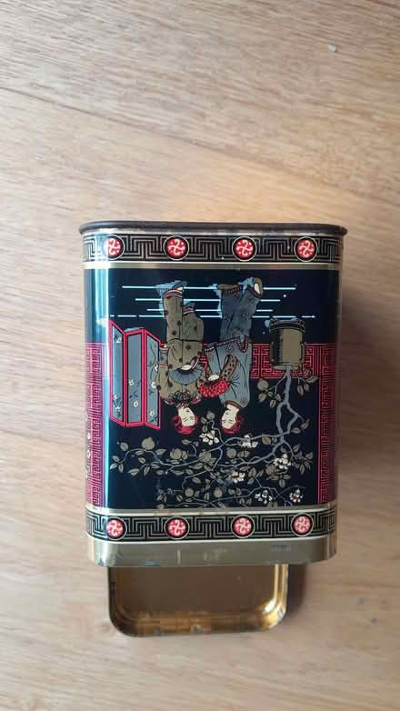 Photo of free Chinese Tin Tea Caddy (Combe Down BA2) #3
