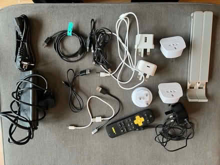 Photo of free Cords and plugs (Greenwich SE10) #1