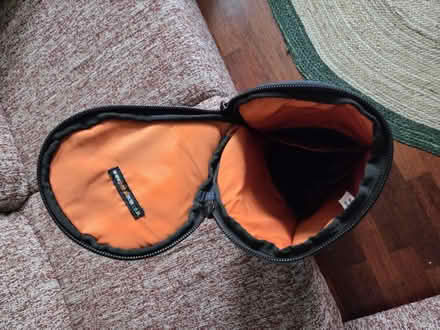 Photo of free Padded tripod bag ~75cm (E15 1HB) #2