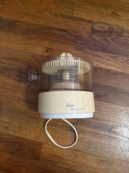 Photo of free Electric 20oz Juicer (Clason Point Bronx NY) #1