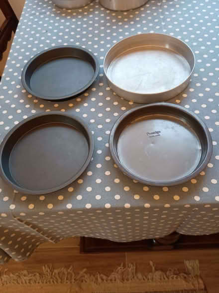 Photo of free Assorted cake tins / flan tins (Nooklands PR2) #3