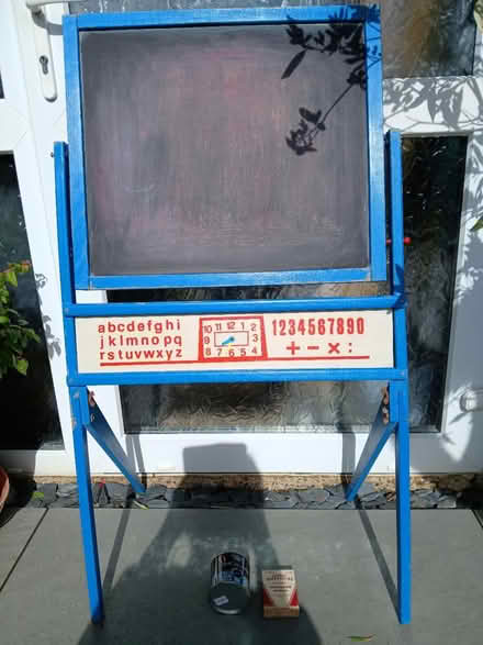 Photo of free blackboard and easel (Bugbrooke NN7) #1
