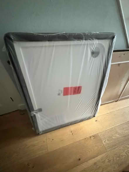 Photo of free Stone Shower Tray 1000 x 800 x 40mm (Crystal Palace) #2