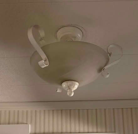 Photo of free Working Ceiling Light Fixtures (San Marcos) #2