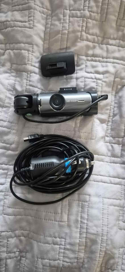 Photo of free Dash Cam (Wd64tb WD6) #1
