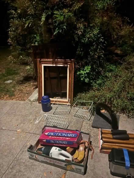 Photo of free stuff (3998 Bibbits Dr. Palo Alto) #2