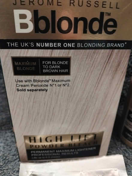Photo of free Bblonde - High Lift Powder Bleach plus Cream Peroxide (Harrogate HG2) #1