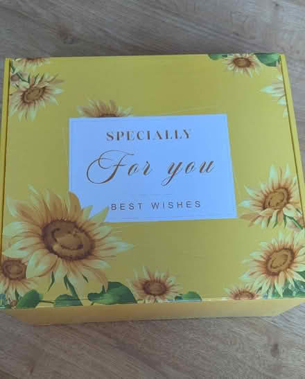 Photo of free Gift set (Bromsgrove B61) #1