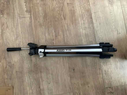 Photo of free Camera tripod (Loughborough LE11) #2