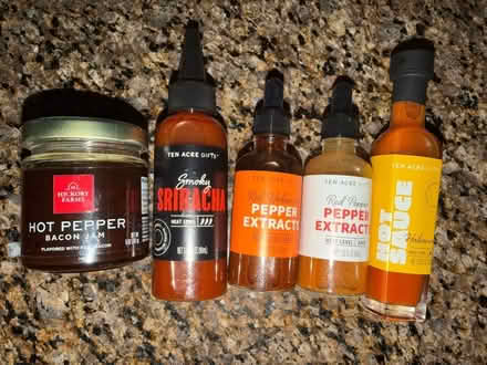 Photo of free HOT sauce (Roselle, Il) #1