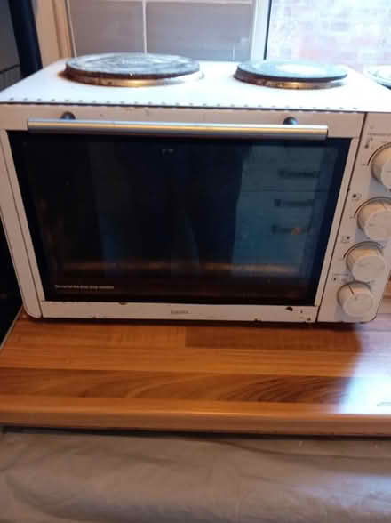 Photo of free gril n cooker (Small heath B10) #1
