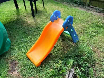 Photo of free Plastic slide for kids (West Hampstead NW6) #1
