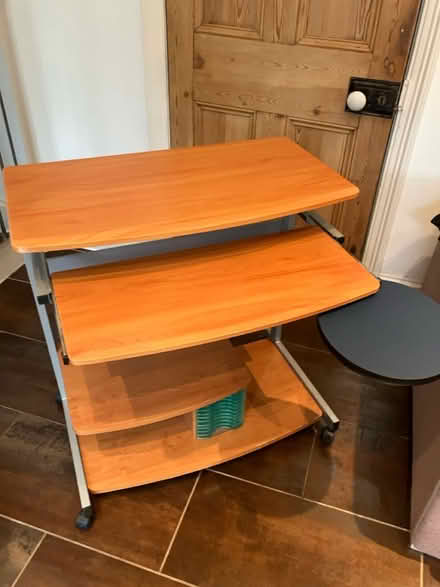 Photo of free Desk (Ealing W5) #2