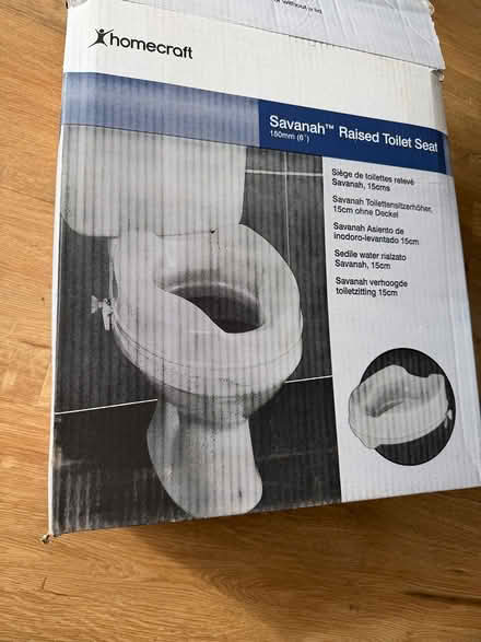 Photo of free Raised Toilet Seat (Harpenden AL1) #4