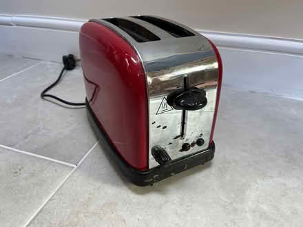 Photo of free Red Russell Hobbs toaster (Argyle OX4) #1