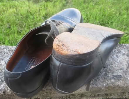 Photo of free Black leather Oxford shoes size 8/42 (Kingsway BA2) #3