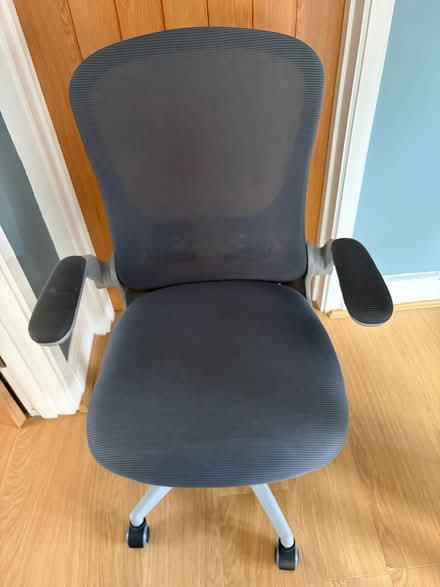 Photo of free Desk/ office chair (DA5) (Bexley DA5) #1