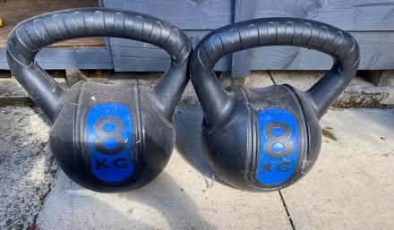 Photo of free 4 Kettlebells 2 @6kg and 2@8kg (Three Fields Farm HP3) #3