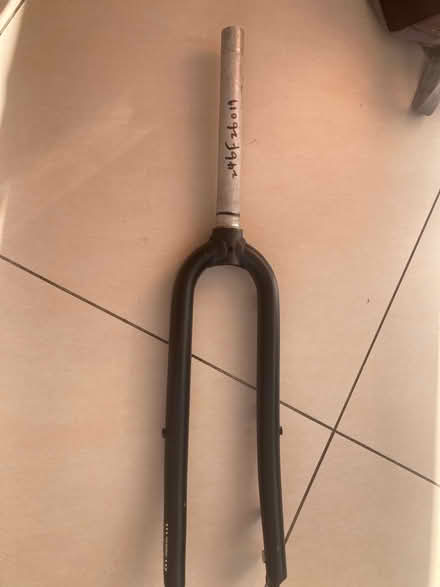 Photo of free Marin forks (Chelmsford. CM2) #1
