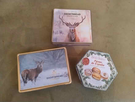 Photo of free Empty tins (Poplars SG2) #1