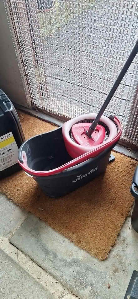 Photo of free Vileda mop and bucket (South Green CM11) #1