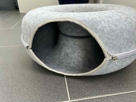 Photo of free Cat donut hidey hole bed (Hove BN3) #1