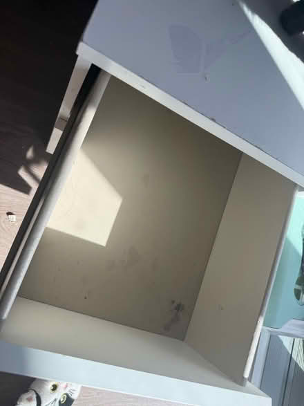 Photo of free White night stand (Feltham TW14) #2