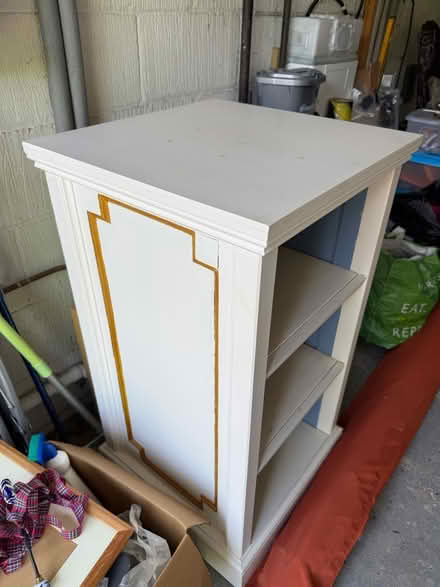 Photo of free Book case (Mum’s RH17) #2