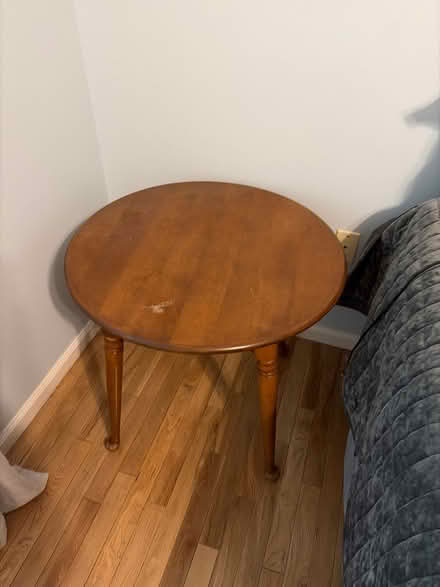 Photo of free Small round table (Off Lexington st in Waltham) #1